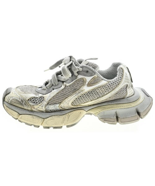 BALENCIAGA รองเท้าผ้าใบ