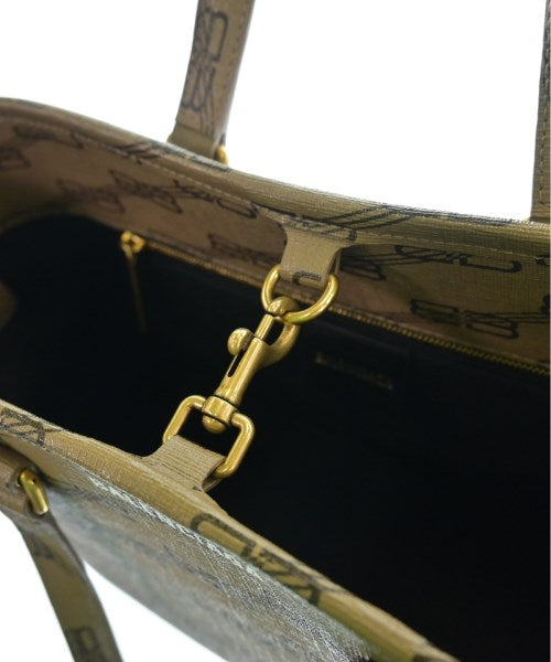 BALENCIAGA กระเป๋าถือขนาดใหญ่