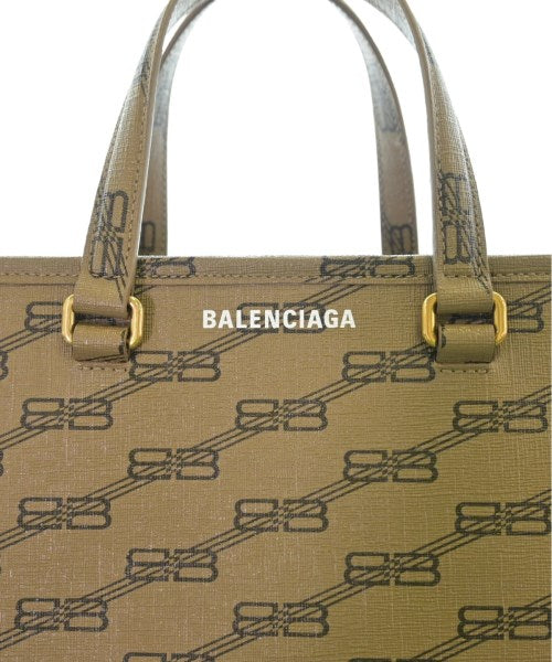 BALENCIAGA กระเป๋าถือขนาดใหญ่
