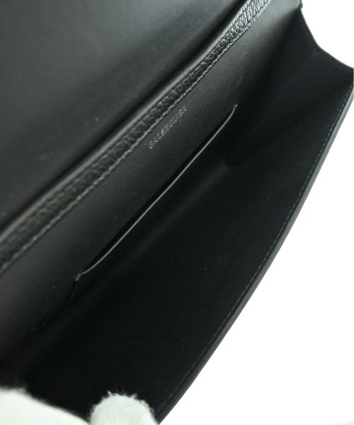 BALENCIAGA กระเป๋าสะพาย