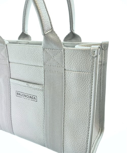 BALENCIAGA กระเป๋าถือ