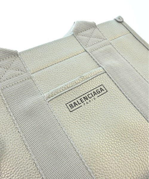 BALENCIAGA กระเป๋าถือ