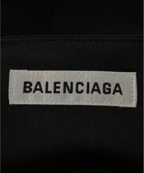 BALENCIAGA กระโปรงยาวถึงเข่า
