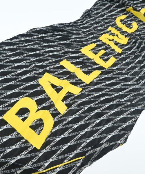 BALENCIAGA ผ้าคลุมไหล่