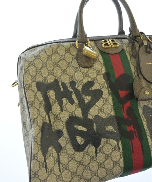 BALENCIAGA กระเป๋าใส่อุปกรณ์ขนาดใหญ่