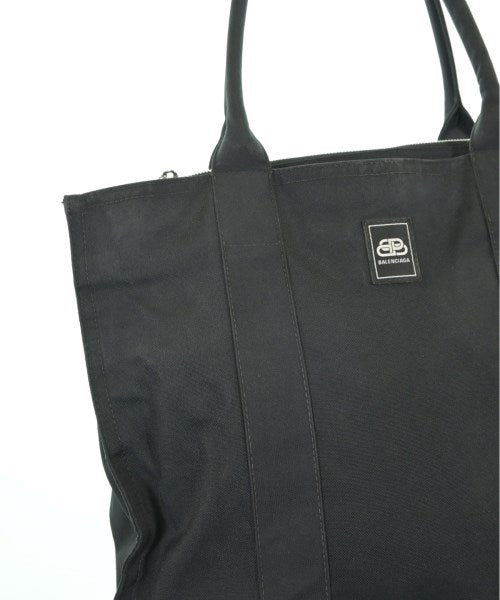 BALENCIAGA กระเป๋าถือขนาดใหญ่
