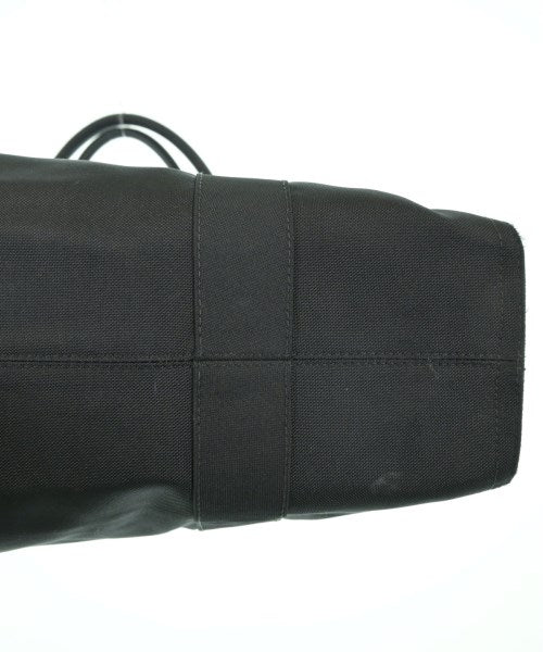 BALENCIAGA กระเป๋าถือขนาดใหญ่