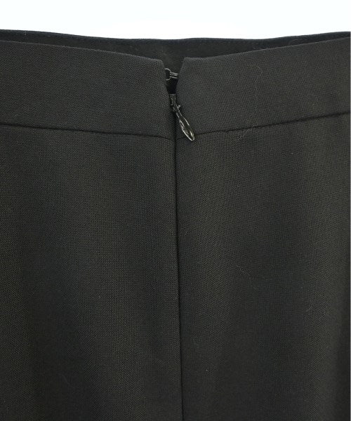 BALENCIAGA กระโปรงยาวถึงเข่า