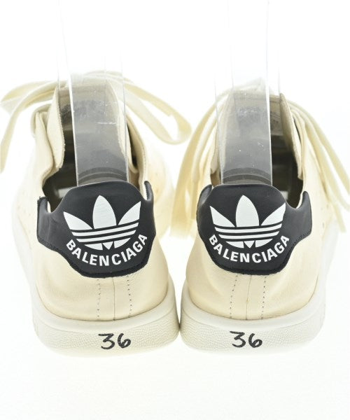 BALENCIAGA รองเท้าผ้าใบ