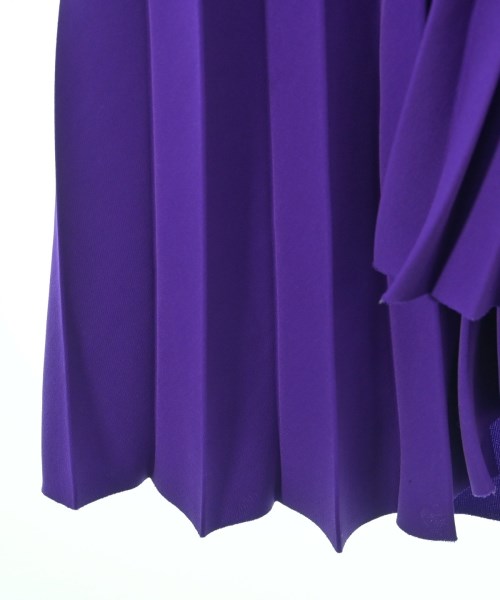 BALENCIAGA กระโปรงยาวถึงเข่า