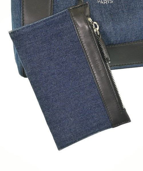 BALENCIAGA กระเป๋าถือ
