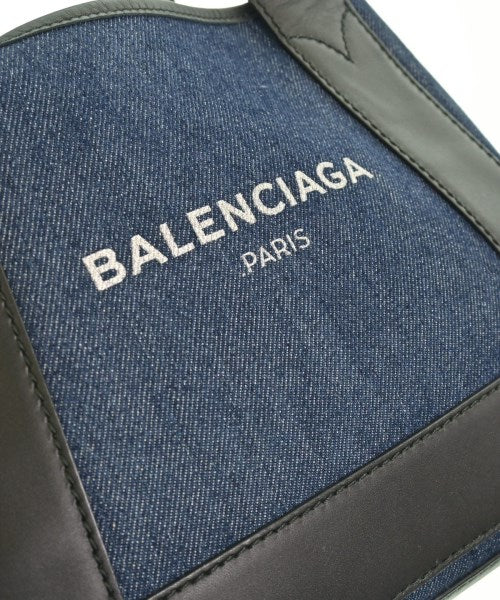 BALENCIAGA กระเป๋าถือ