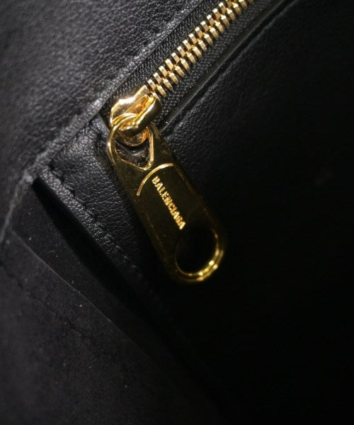 BALENCIAGA กระเป๋าถือขนาดใหญ่