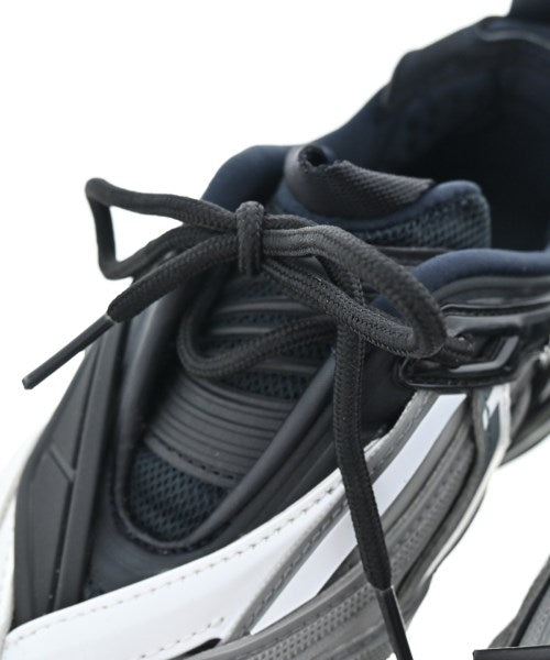 BALENCIAGA รองเท้าผ้าใบ