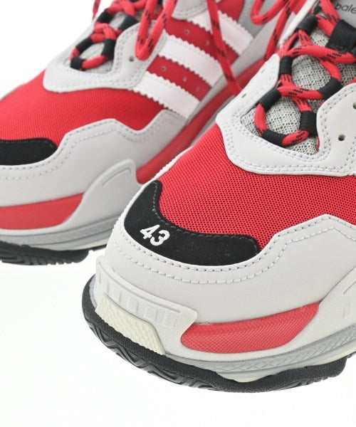 BALENCIAGA รองเท้าผ้าใบ