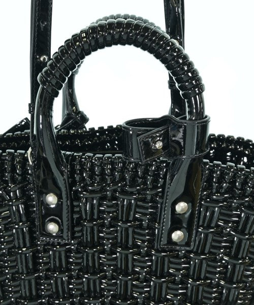 BALENCIAGA กระเป๋าทรงตะกร้า