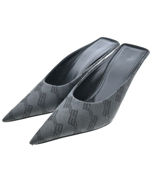 BALENCIAGA รองเท้าส้นสูง