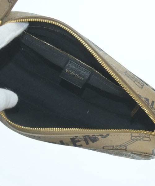 BALENCIAGA กระเป๋าสะพาย