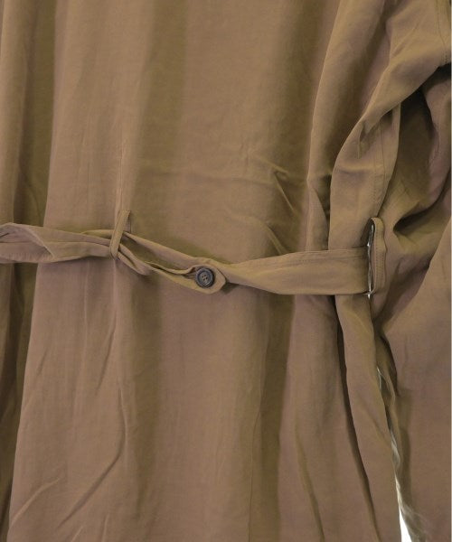 BALENCIAGA เสื้อกันฝน