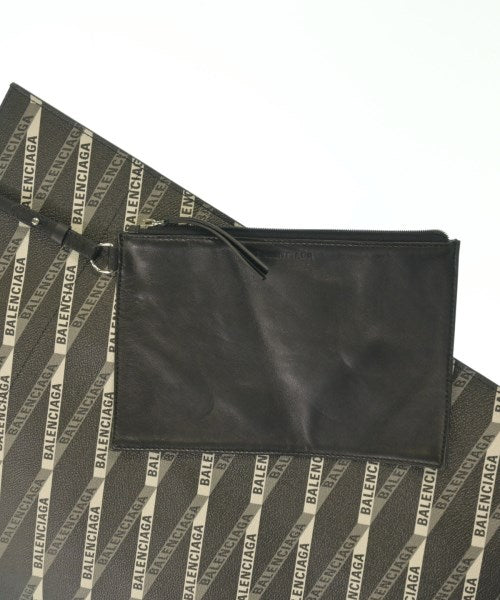 BALENCIAGA กระเป๋า อื่น