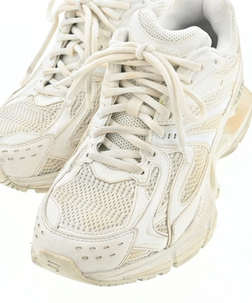 BALENCIAGA รองเท้าผ้าใบ
