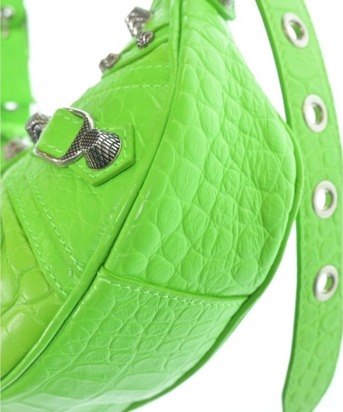BALENCIAGA กระเป๋าสะพาย