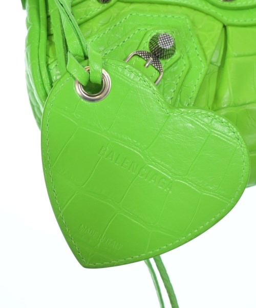 BALENCIAGA กระเป๋าสะพาย