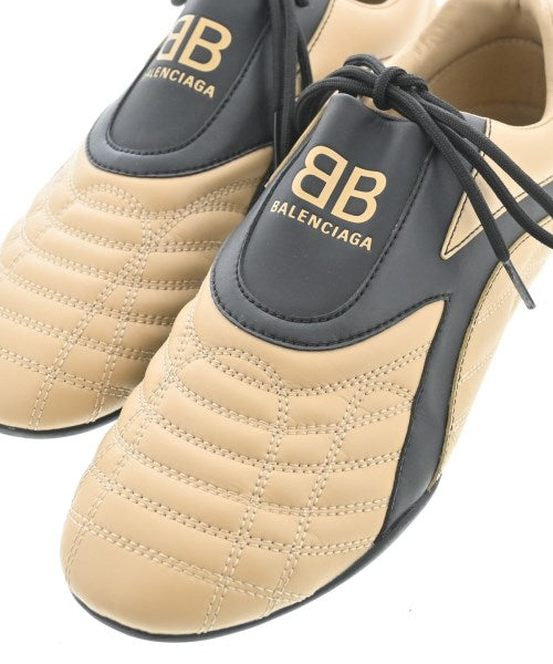 BALENCIAGA รองเท้าผ้าใบ