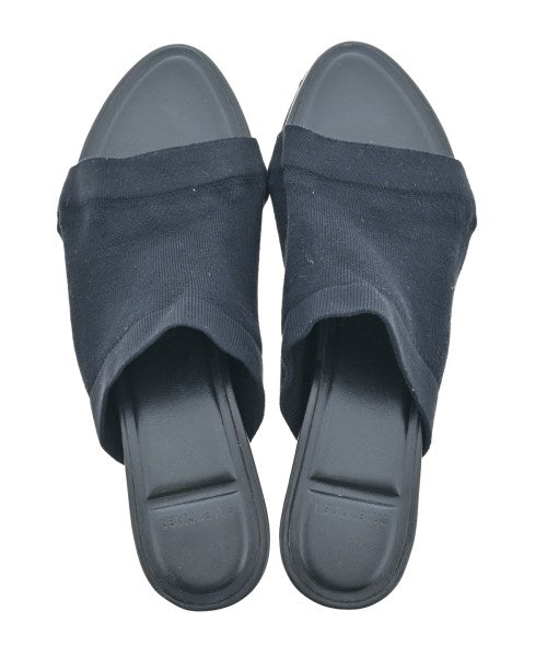 BALENCIAGA รองเท้าแตะ