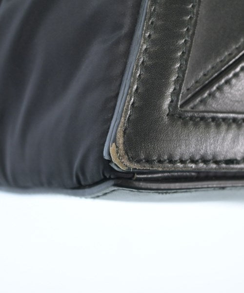 BALENCIAGA กระเป๋าถือขนาดใหญ่