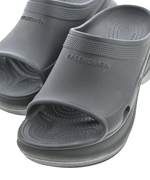 BALENCIAGA รองเท้าแตะ