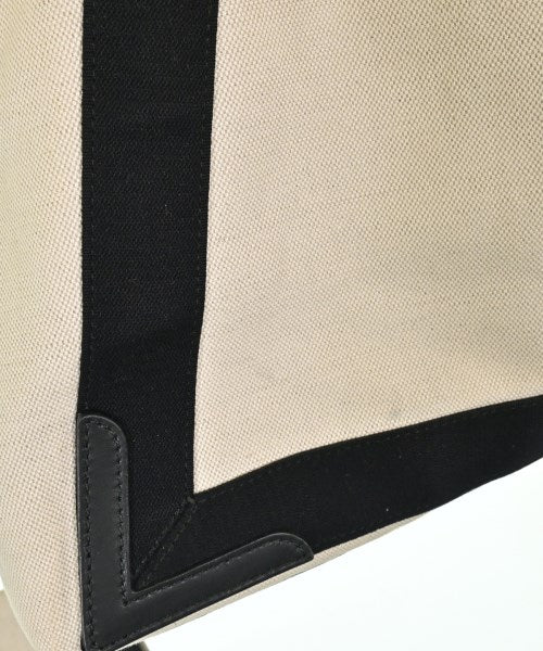 BALENCIAGA กระเป๋าถือขนาดใหญ่