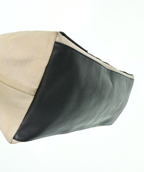 BALENCIAGA กระเป๋าถือขนาดใหญ่