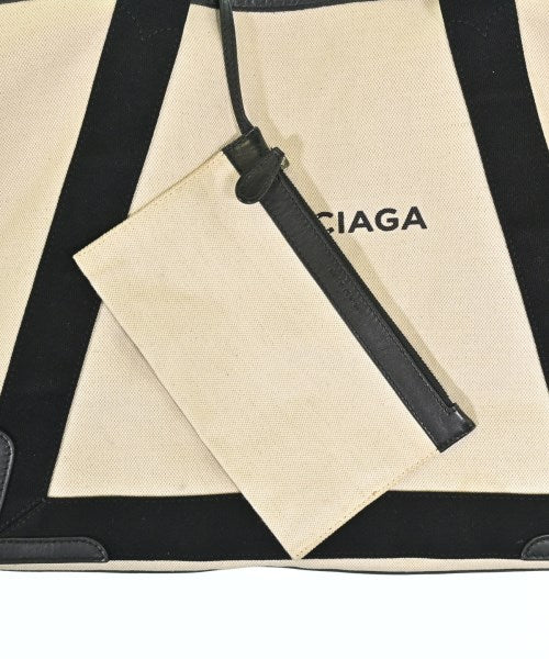 BALENCIAGA กระเป๋าถือขนาดใหญ่