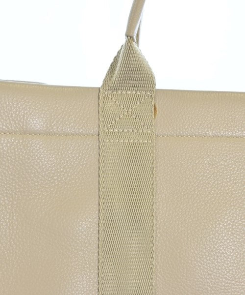 BALENCIAGA กระเป๋าถือขนาดใหญ่