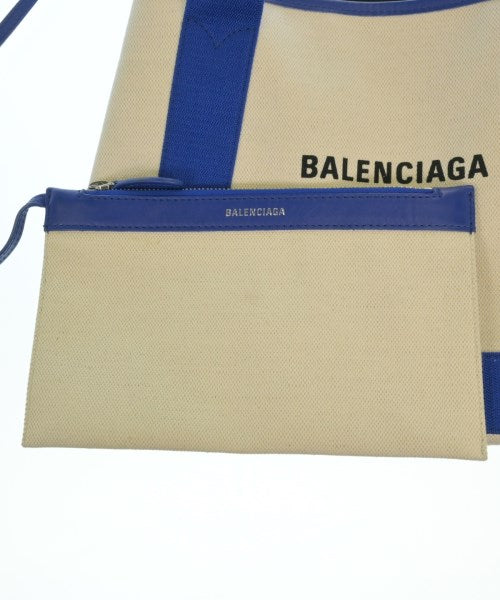 BALENCIAGA กระเป๋าถือ