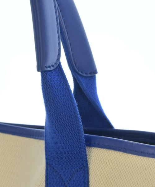 BALENCIAGA กระเป๋าถือ