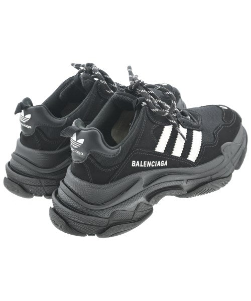 BALENCIAGA รองเท้าผ้าใบ