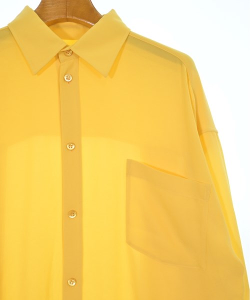 BALENCIAGA เสื้อลำลอง