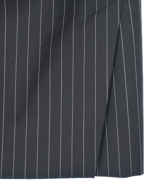 BALENCIAGA กระโปรงยาวถึงเข่า