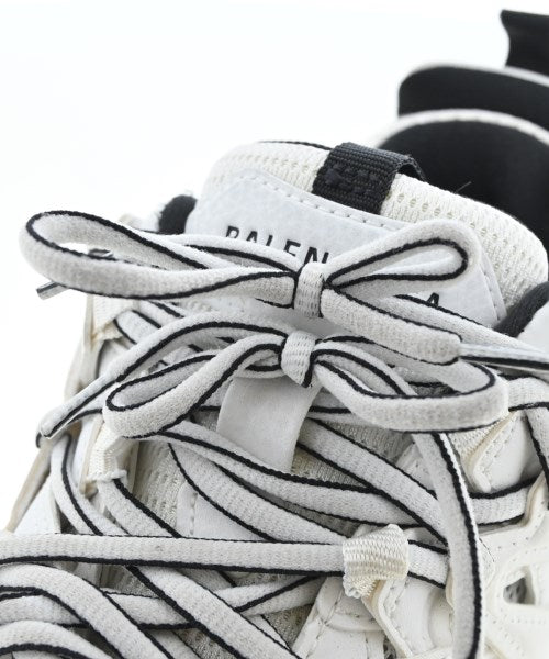 BALENCIAGA รองเท้าผ้าใบ