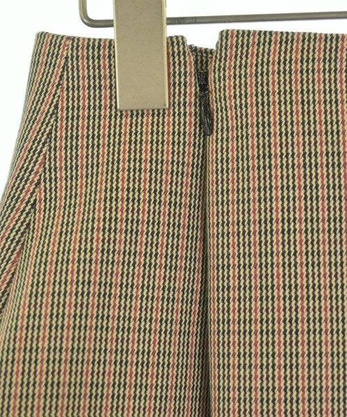 BALENCIAGA กระโปรงยาวถึงเข่า