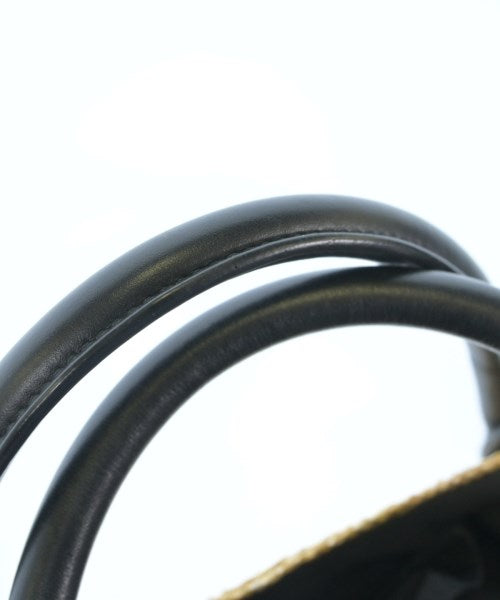 BALENCIAGA กระเป๋าทรงตะกร้า