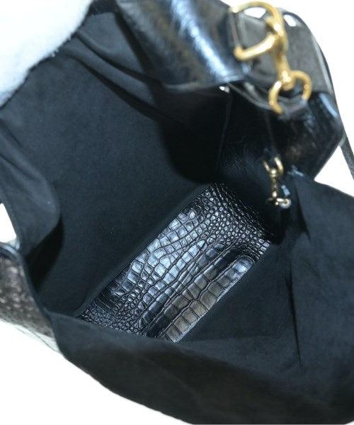 BALENCIAGA กระเป๋าสะพาย