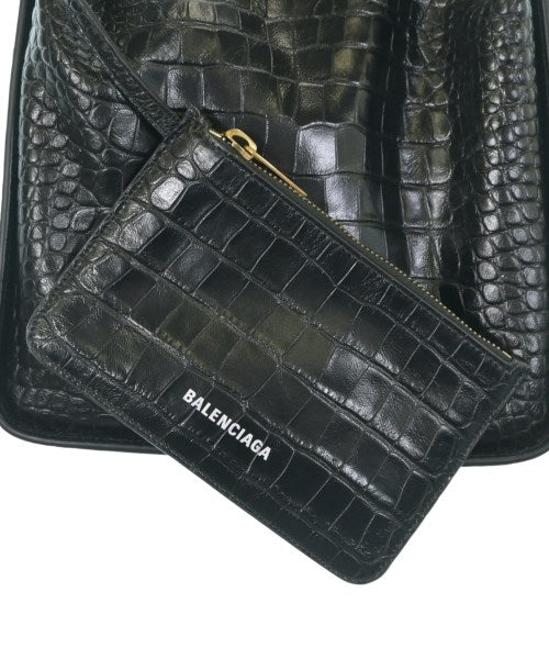 BALENCIAGA กระเป๋าสะพาย