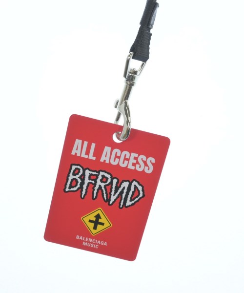 BALENCIAGA เสื้อยืด/เสื้อท็อปส์