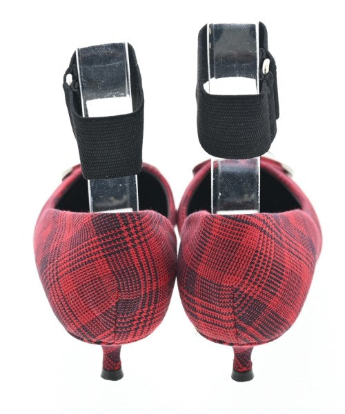 BALENCIAGA รองเท้าส้นสูง