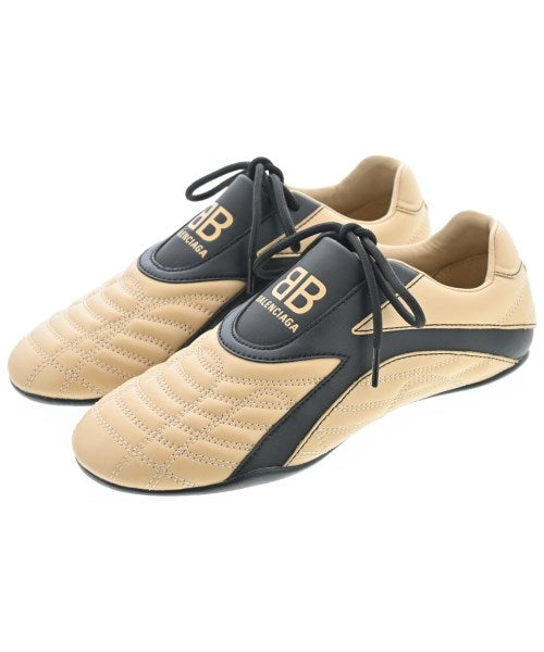 BALENCIAGA รองเท้าผ้าใบ