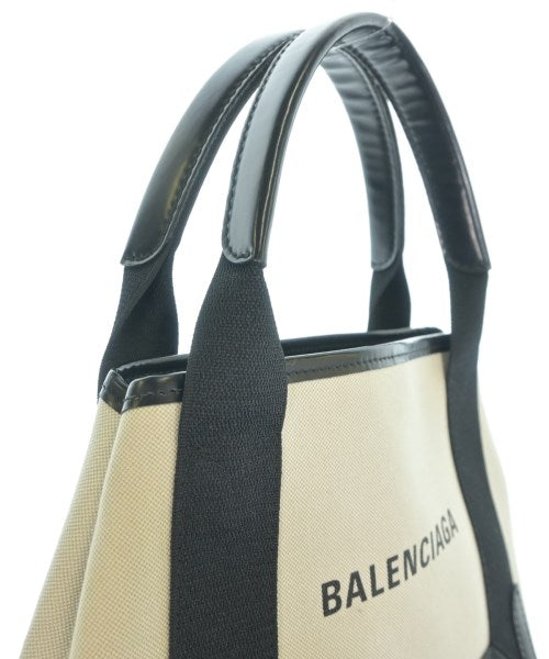 BALENCIAGA กระเป๋า อื่น