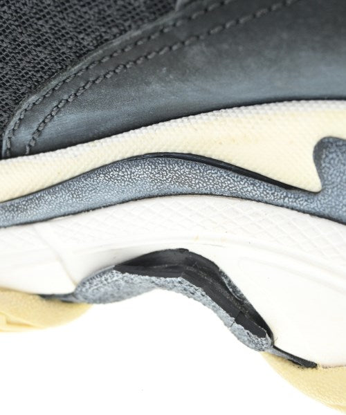 BALENCIAGA รองเท้าผ้าใบ